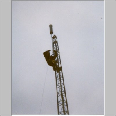 hoisting-antennaUp