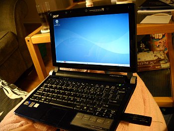 Lubuntu 10.10 on the Acer Aspire 150 netbook