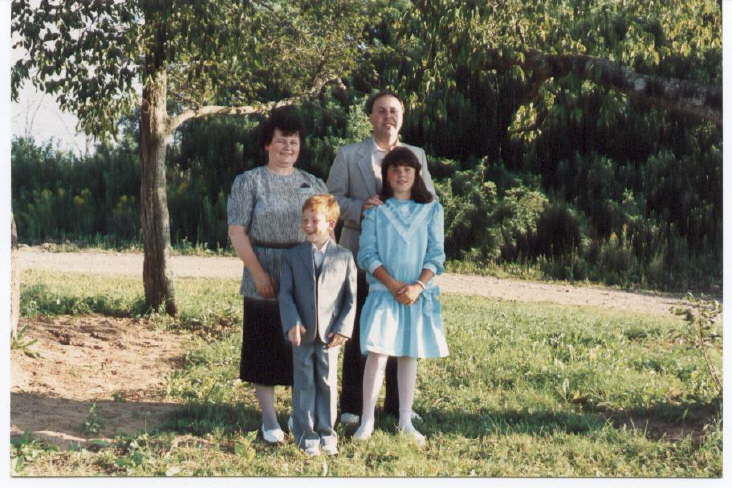 Myrna & Mike Family c.1989