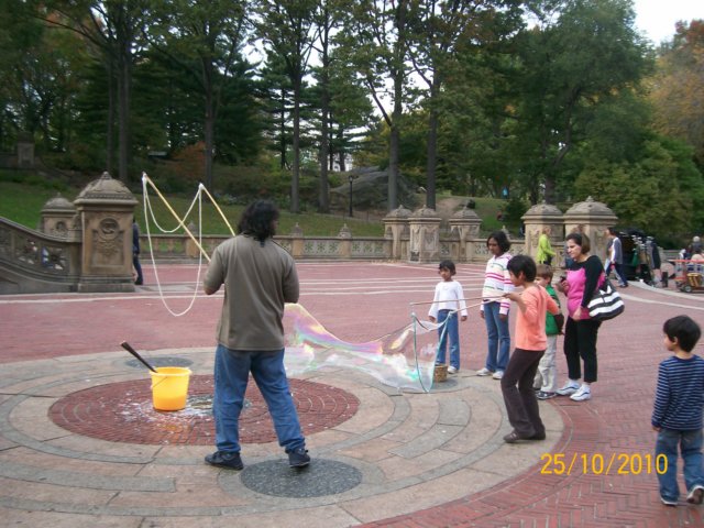 soapbubblesesthercentralpark.jpg