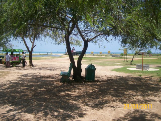 pasikudahbeach.jpg