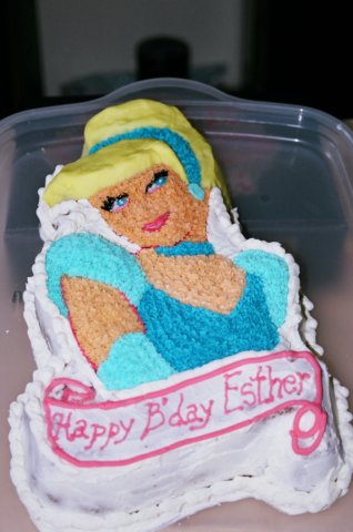 esther5cake.jpg