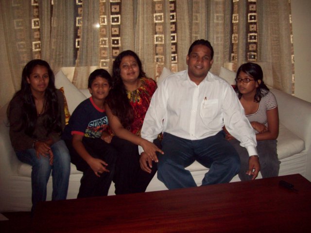 rameshandfamily.jpg